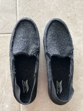 Skechers Women’s Arch Fit Lounge – Peaceful Black/Grey Slip-Ons Size 7